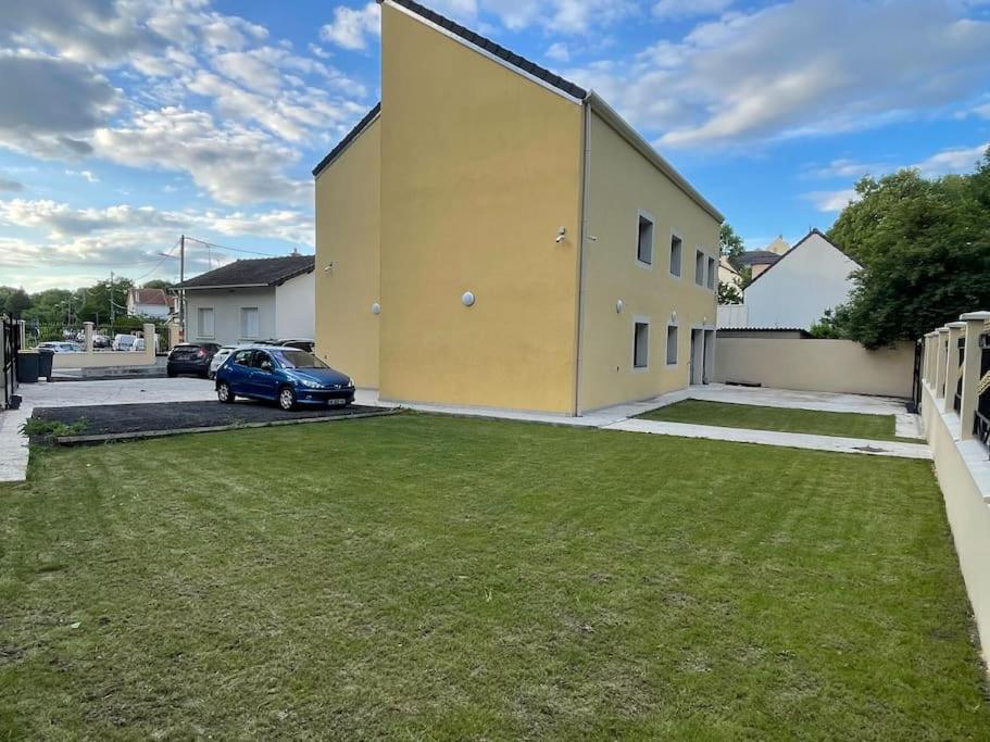 Ferienwohnung Masion Belle Vue Sarcelles Exterior foto