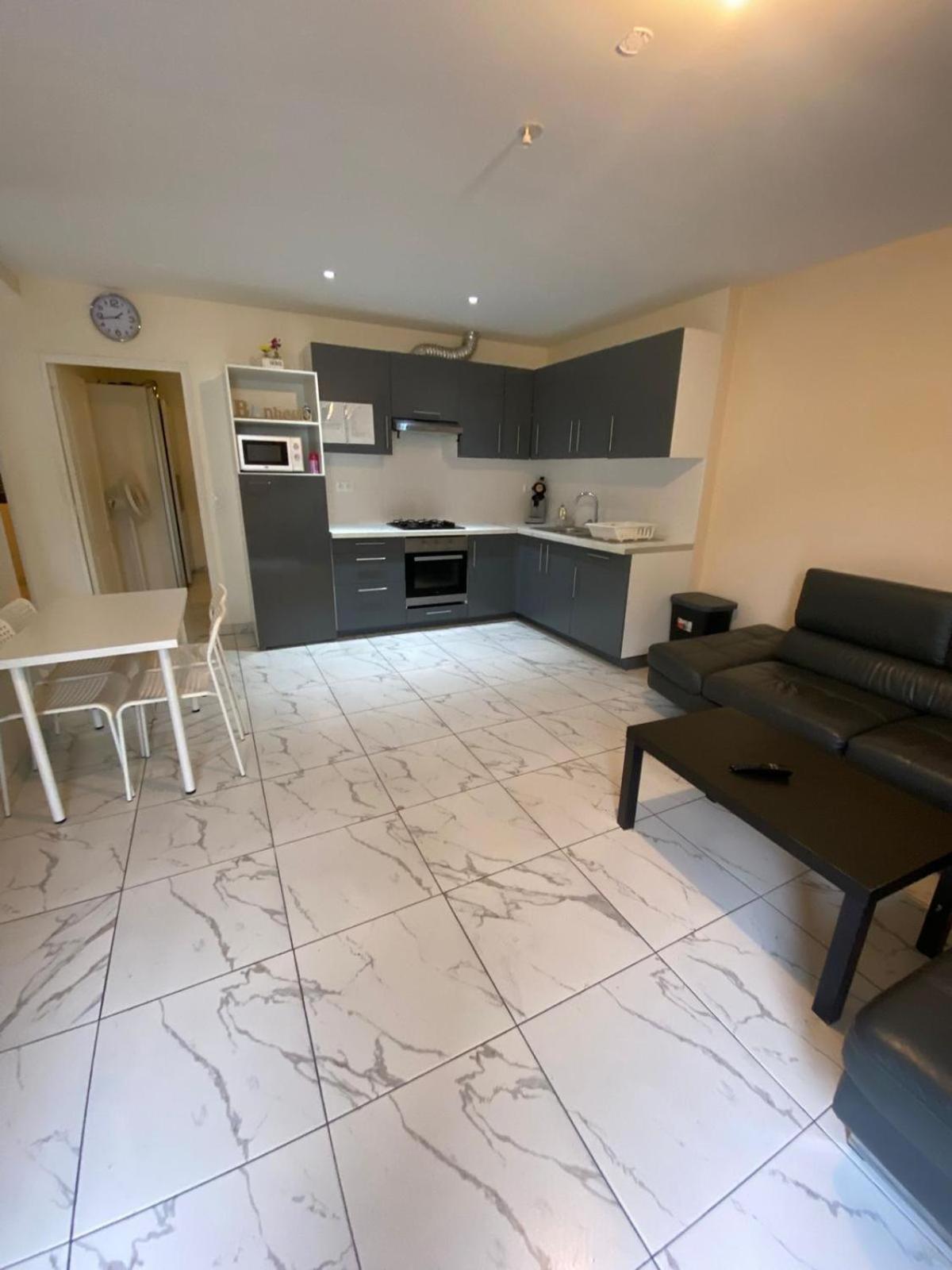 Ferienwohnung Masion Belle Vue Sarcelles Exterior foto